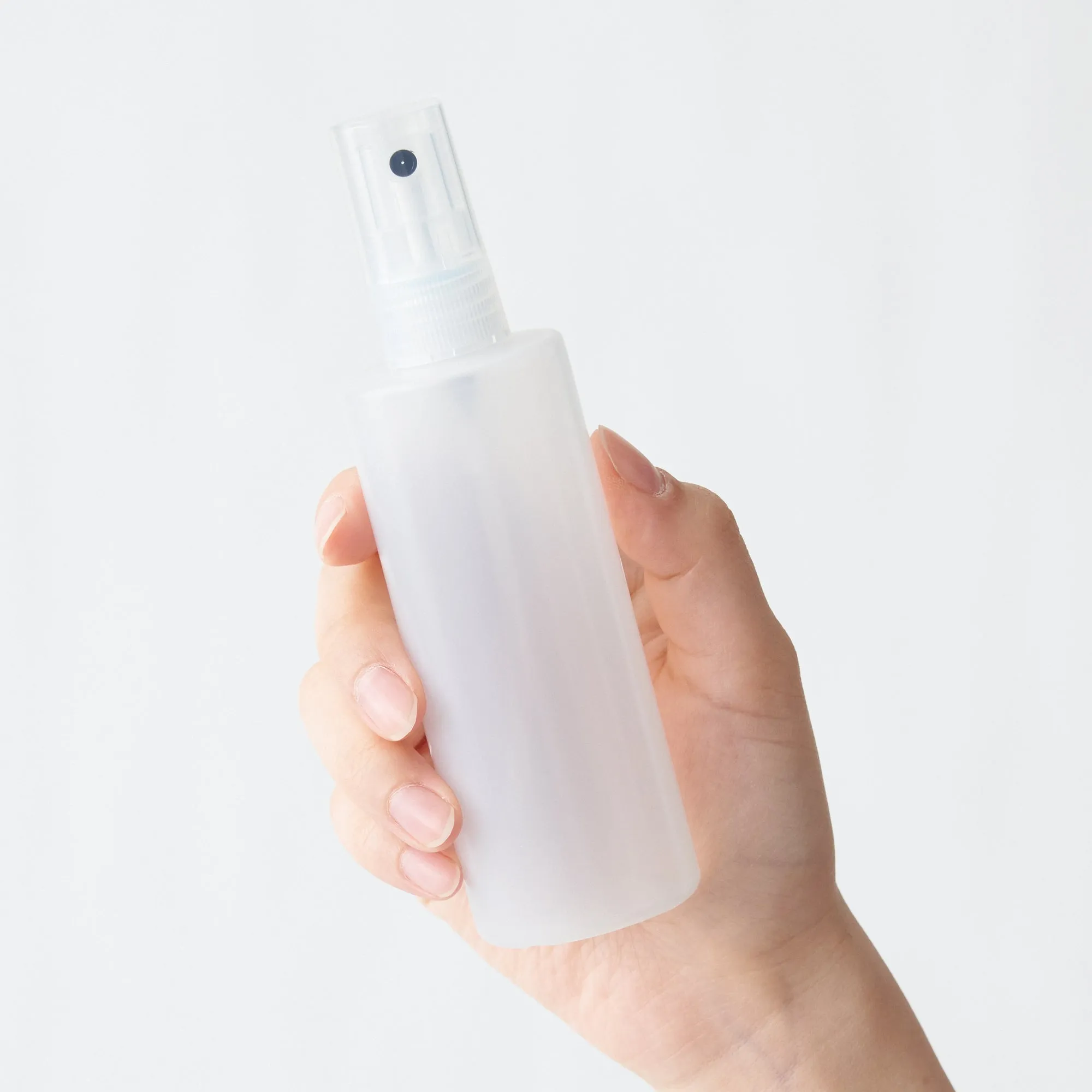 Polyethylene Petit Spray Bottle