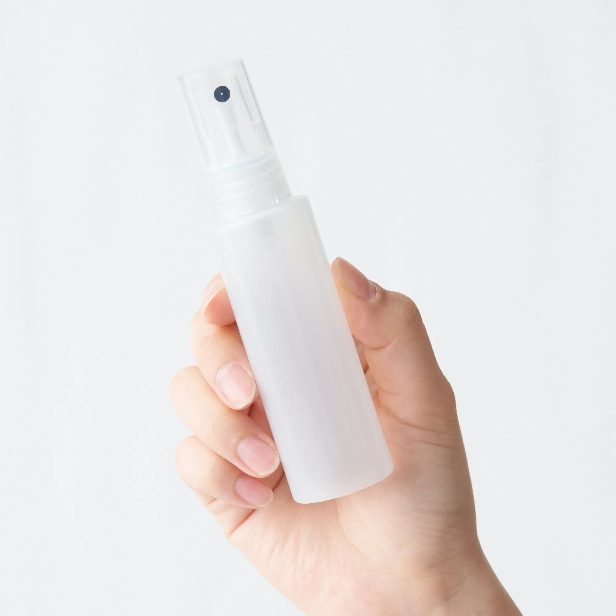 Polyethylene Petit Spray Bottle