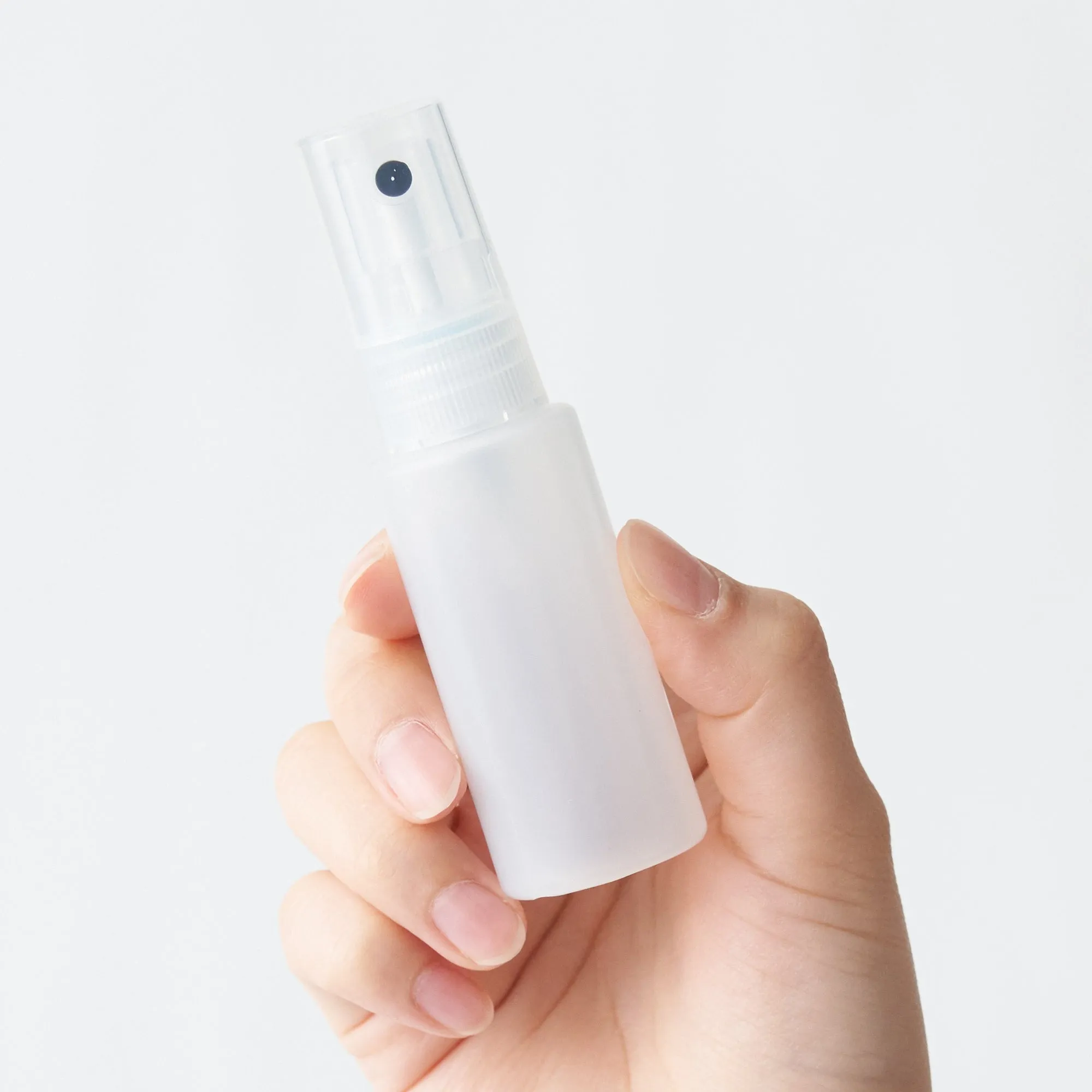 Polyethylene Petit Spray Bottle