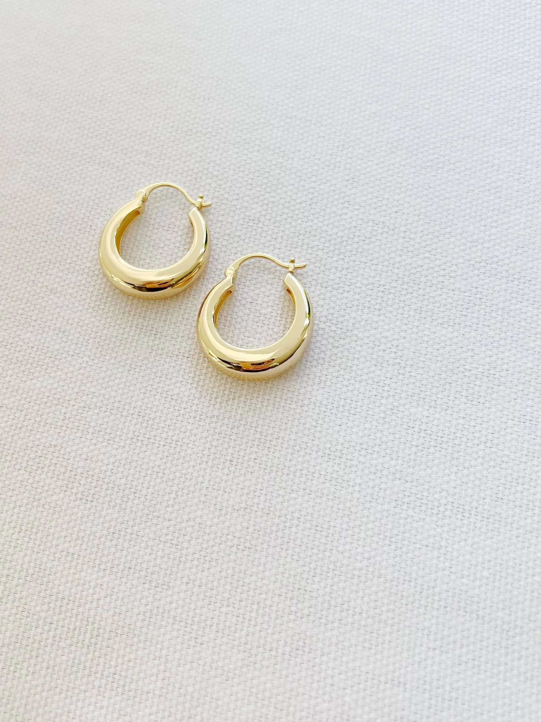 WANDERLUST HOOP EARRINGS | GOLD FILLED